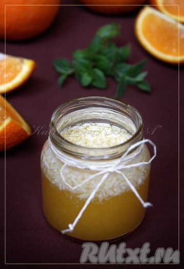 Вкусное, освежающее апельсиново-кокосовое желе готово. Приятного аппетита!
