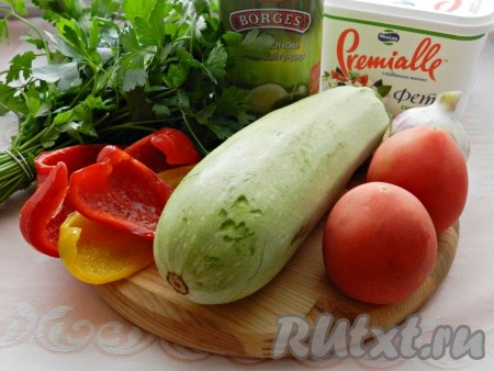 Ингредиенты для приготовления салата из жареных кабачков