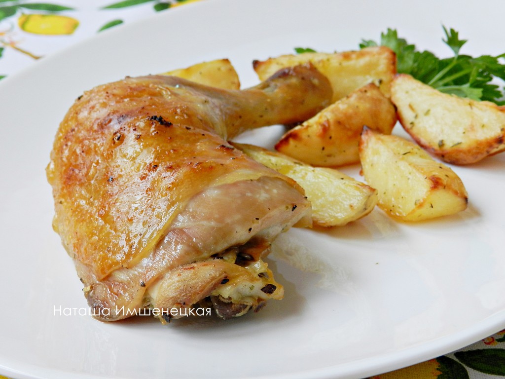 Курица с картошкой запеченная в духовке рецепт с фото пошаговый от Людмила - уральские-газоны.рф