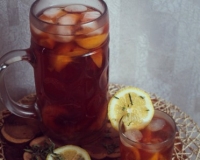 Холодный персиковый чай