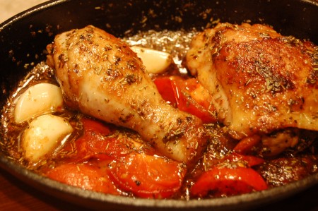 Жареная курица на сковороде, рецепт с фото