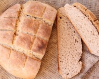 Ржано-пшеничный хлеб на сухих дрожжах в духовке