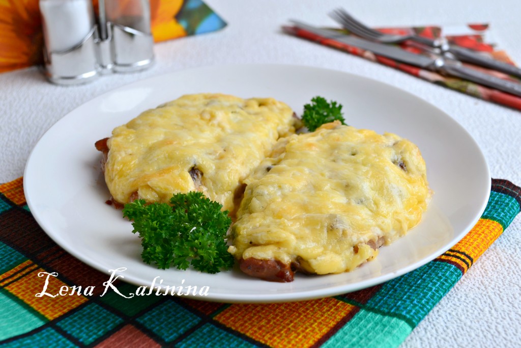 Мясо с грибами и сыром в духовке - пошаговый рецепт с фото на ростовсэс.рф