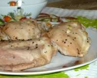 Куриные бёдра в соево-медовом соусе в духовке